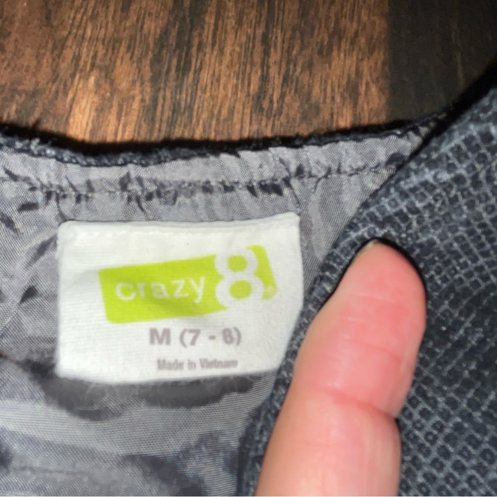 VEST - Picture 5 of 5